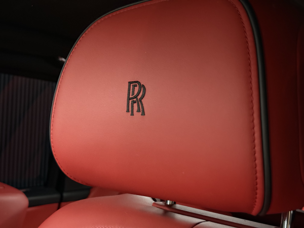 Rolls-Royce Cullinan (12)