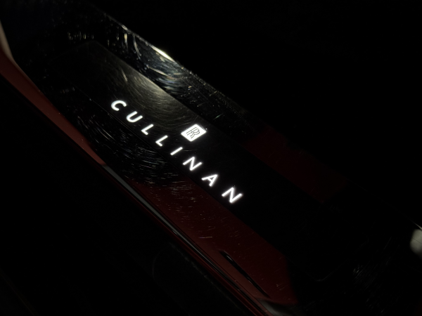 Rolls-Royce Cullinan (1)